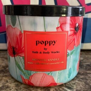 Bath & Body Works Poppy 3-Wick candles